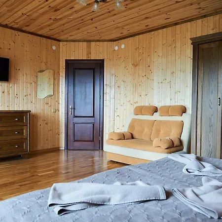 Panskyi Kut バコヴェル