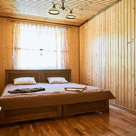 Panskyi Kut バコヴェル